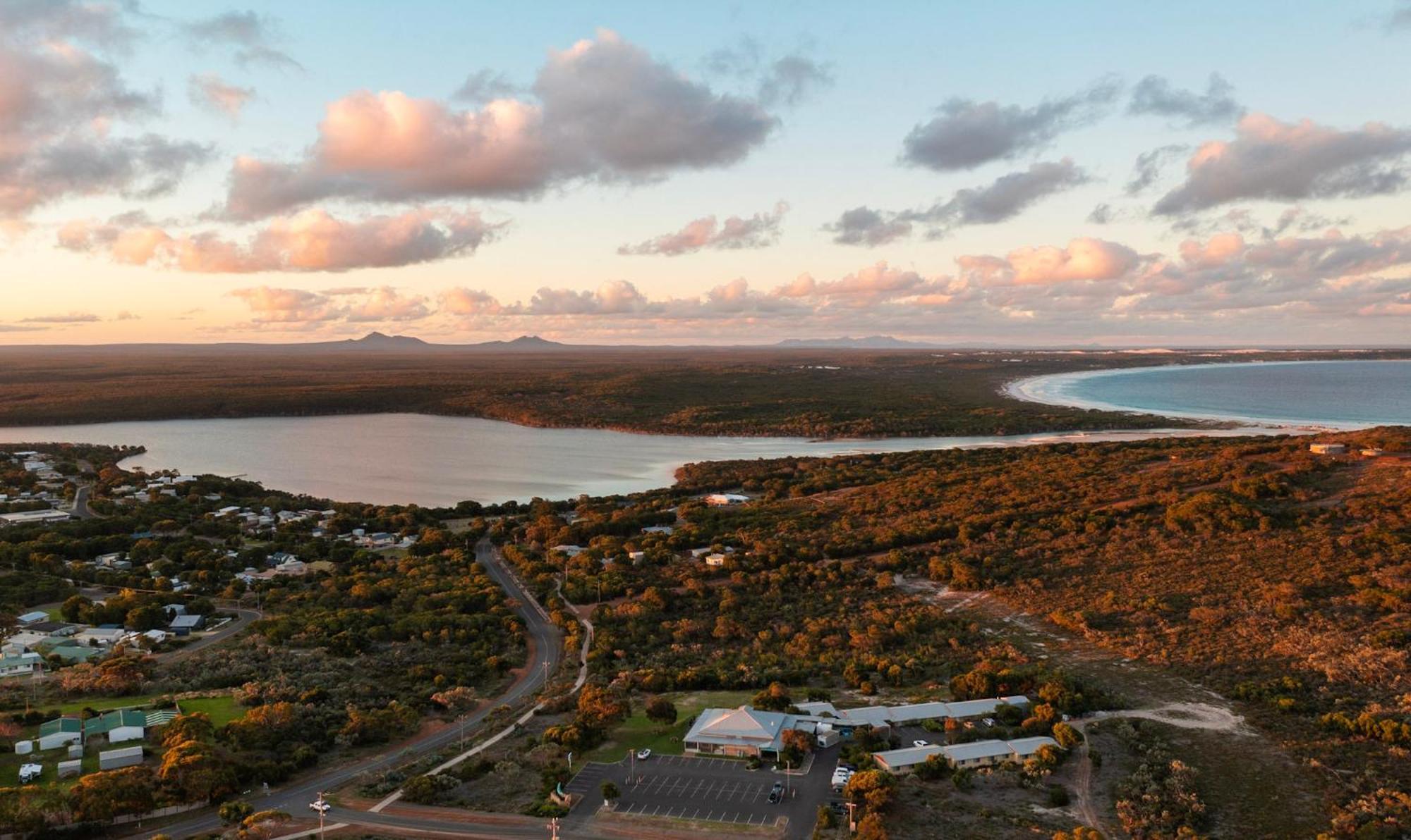 Bremer Bay Resort Екстериор снимка